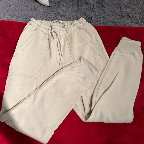 Abercrombie Joggers - Picture 5 of 11
